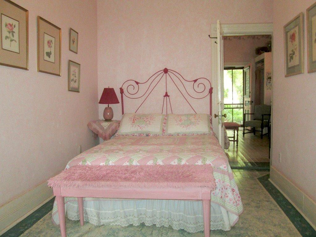 11 Singleton House B&B Eureka Springs Room photo